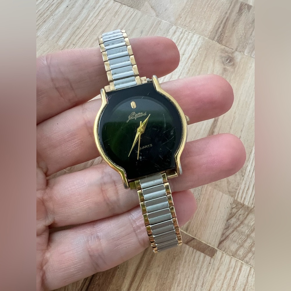 Vintage Pierre Jacquard ladies black dial watch NEW BATTERY